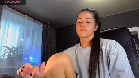 Ava online show from February 6, 12:48 pm