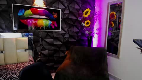 ava online show from December 20, 3:10 pm