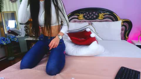 Snapshot of avaaaddamss chatting on November 21, 10:03 am avaaaddamss online show from November 21, 10:03 am