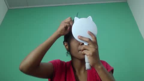 avalericherrycm101 online show from November 18, 2:28 am