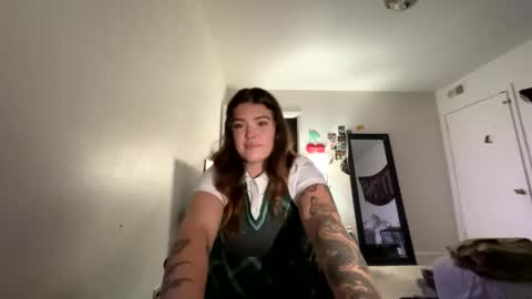 Ava Adorn online show from November 1, 3:52 am