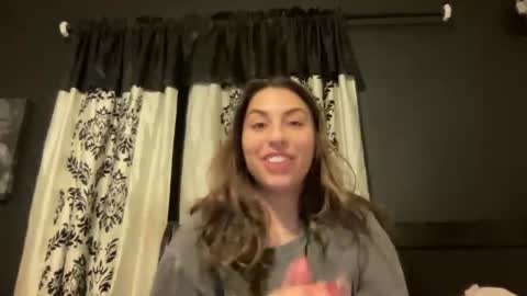 Snapshot of avamonroexo chatting on January 1, 5:54 am Ava Monroe online show from January 1, 5:54 am