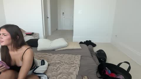 Snapshot of avaowenss chatting on September 24, 7:39 pm avaowenss online show from September 24, 7:39 pm