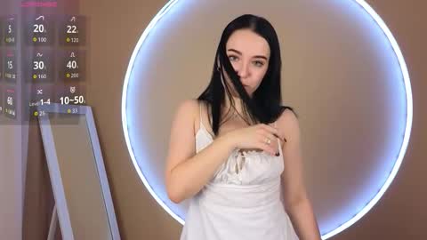 Snapshot of avelyne_ chatting on October 11, 2:26 pm Avelyne online show from October 11, 2:26 pm