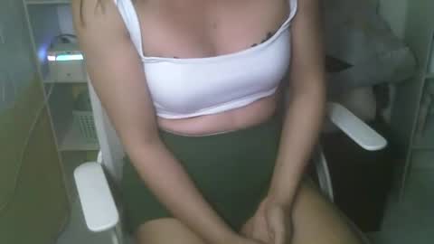 Rhian online show from February 10, 10:53 am