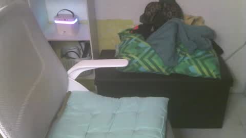 Rhian online show from February 14, 6:23 am