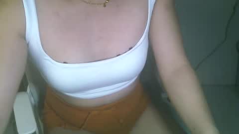 Rhian online show from March 7, 2:04 am