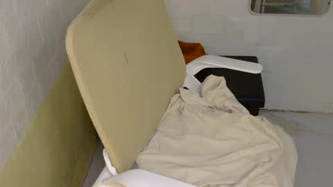 Rhian online show from September 12, 2:11 am