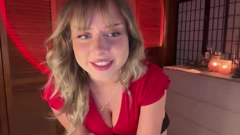 Snapshot of averyyy333 chatting on October 23, 9:46 pm Avery online show from October 23, 9:46 pm