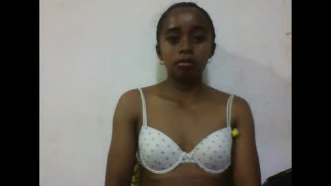 avontsoaldy online show from October 17, 5:43 am