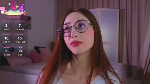 Avril online show from November 8, 10:30 pm