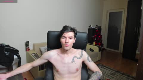 Justin online show from December 24, 12:44 pm