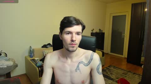 Justin online show from February 8, 9:15 pm