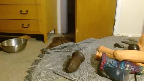 awizr online show from December 2, 2:20 am