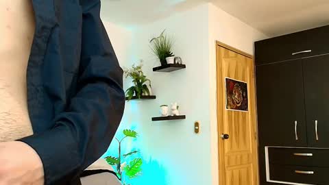 Snapshot of axel_draven chatting on September 29, 11:15 am axel_draven online show from September 29, 11:15 am