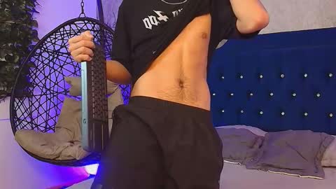 Snapshot of axel_draven chatting on October 29, 11:34 am axel_draven online show from October 29, 11:34 am