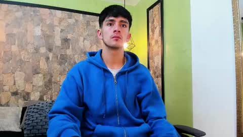 Snapshot of axel_draven chatting on October 31, 11:11 am axel_draven online show from October 31, 11:11 am