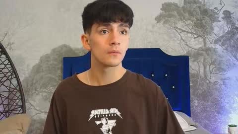 Snapshot of axel_draven chatting on November 3, 11:33 am axel_draven online show from November 3, 11:33 am