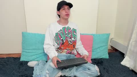 Axel Evanss online show from December 9, 12:40 pm