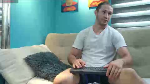 Axel Fairchaild online show from October 21, 2:07 pm