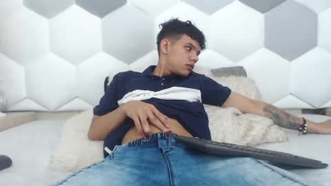 Snapshot of axel_forte chatting on March 4, 12:22 pm Axel Forte online show from March 4, 12:22 pm