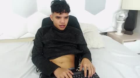 Snapshot of axel_forte chatting on March 7, 12:34 pm Axel Forte online show from March 7, 12:34 pm