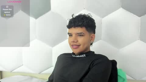 Snapshot of axel_forte chatting on September 19, 1:12 pm Axel Forte online show from September 19, 1:12 pm