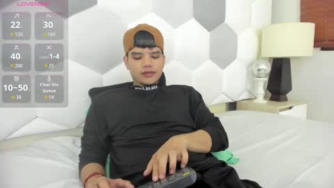 Snapshot of axel_forte chatting on October 20, 7:47 pm Axel Forte online show from October 20, 7:47 pm