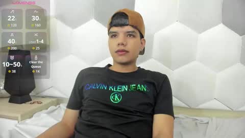 Snapshot of axel_forte chatting on October 23, 12:59 pm Axel Forte online show from October 23, 12:59 pm