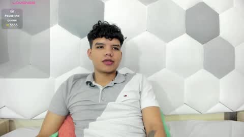 Snapshot of axel_forte chatting on November 8, 1:22 pm Axel Forte online show from November 8, 1:22 pm