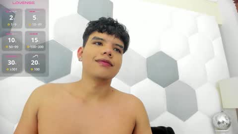 Snapshot of axel_forte chatting on November 25, 4:51 pm Axel Forte online show from November 25, 4:51 pm