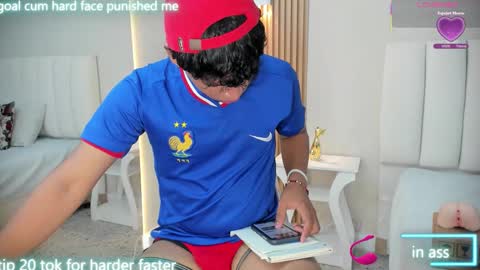 Alex online show from October 21, 4:24 am