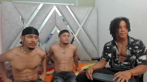 AXEL SILVA online show from March 8, 3:56 pm