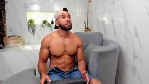 Axel Gowther online show from February 17, 12:48 pm