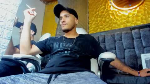 Axell Cross2 online show from March 2, 8:07 pm