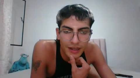 Axel  online show from December 24, 3:16 am