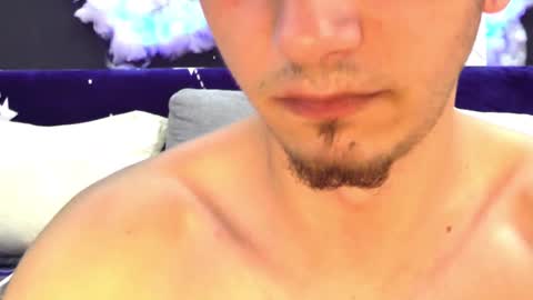 Axxel online show from October 24, 3:03 am