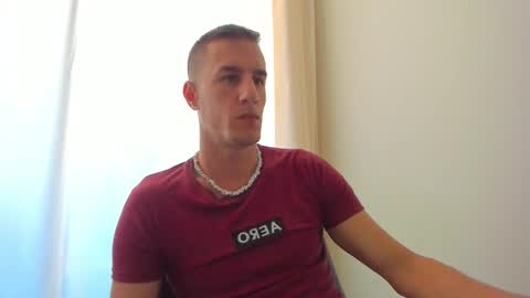 Axl online show from September 16, 10:05 am