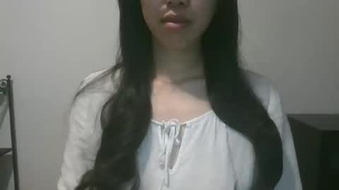 axue online show from December 11, 10:16 pm