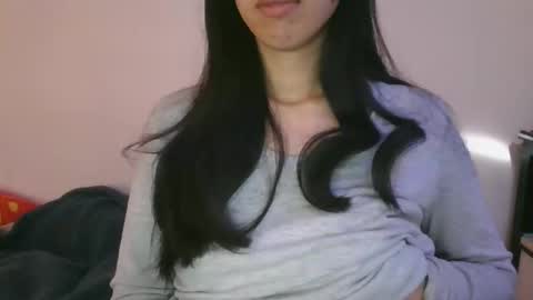 axue online show from February 26, 1:52 pm