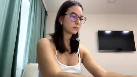 Snapshot of ayakoslotemaker chatting on November 7, 9:53 am Allison online show from November 7, 9:53 am