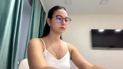 Snapshot of ayakoslotemaker chatting on November 10, 7:18 am Allison online show from November 10, 7:18 am