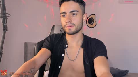 AYDAN STIVEN OF AYDANSTIVEN online show from December 18, 10:02 pm