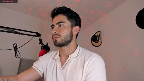 AYDAN STIVEN OF AYDANSTIVEN online show from March 6, 9:09 pm