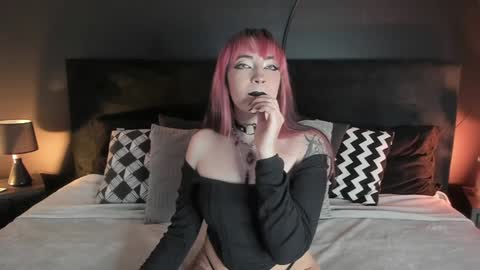 Aylen online show from February 3, 7:42 pm