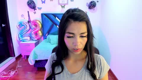 Snapshot of aylin_diazz chatting on January 26, 11:50 am Aylin online show from January 26, 11:50 am