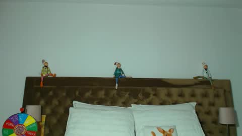 Aylin online show from November 18, 4:06 am