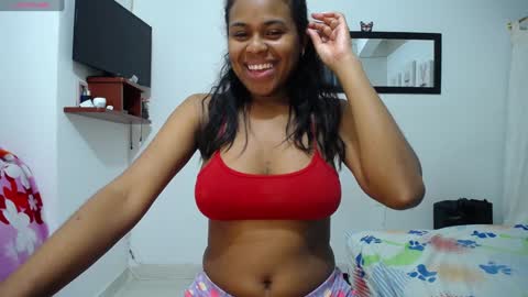 aynaraross1 online show from December 11, 5:10 am