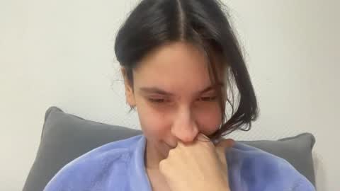  angel  ayya  online show from December 18, 7:41 pm