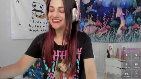 Azucena R online show from March 6, 5:00 pm